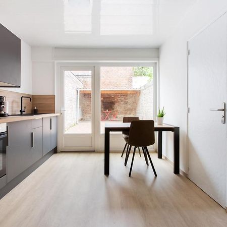 Residence Poterne Валенсиен Екстериор снимка